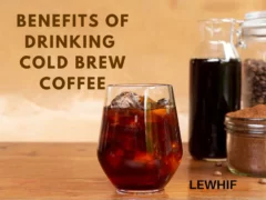 The benefits of cold brew coffee are that it is more antioxidant-rich and has a lower acidity level than regular brewed coffee. Additionally, it can aid in lowering the likelihood of developing some chronic conditions like type 2 diabetes and cardiovascular disease.